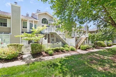 22 Crestmont Road Bedminster NJ 07921