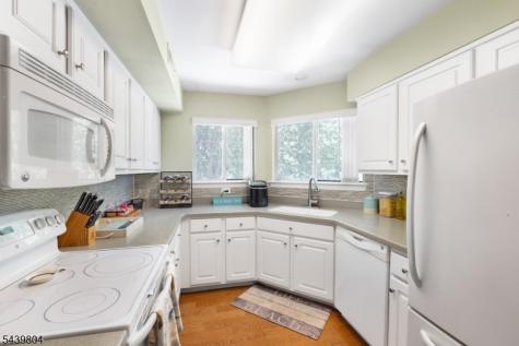 22 Crestmont Road Bedminster NJ 07921