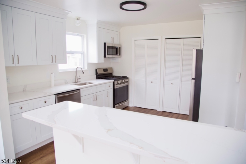 26 Millie Lane East Hanover NJ 07936