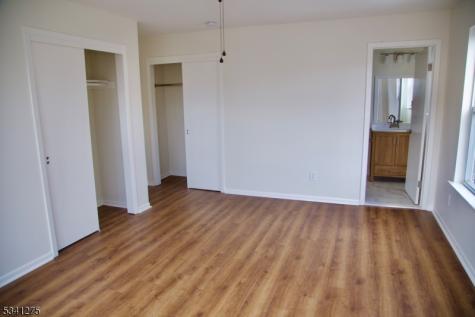 26 Millie Lane East Hanover NJ 07936