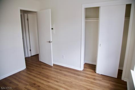 26 Millie Lane East Hanover NJ 07936
