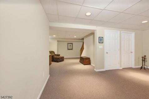 909 S Branch Drive Readington NJ 08889
