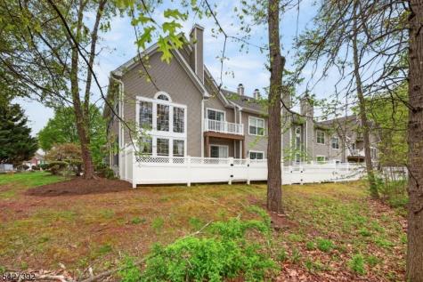 909 S Branch Drive Readington NJ 08889