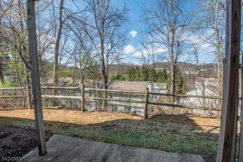 32 Birch Terrace Mount Arlington NJ 07856