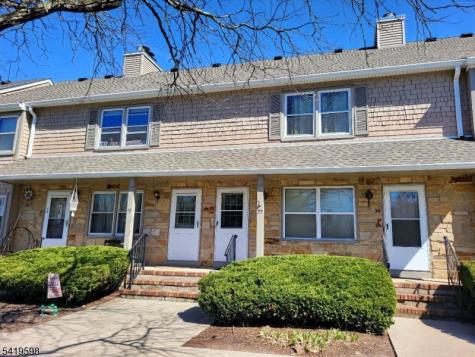33 Hancock Court Raritan NJ 08822