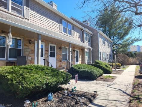 33 Hancock Court Raritan NJ 08822
