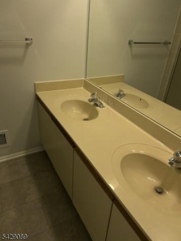 251 Hyde Park Road Franklin NJ 08873