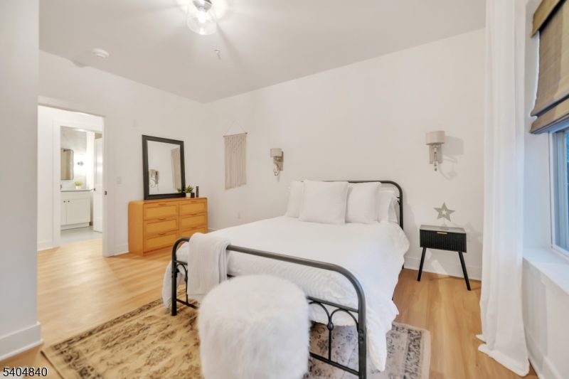 20 Encampment Ct207 Montville NJ 07045