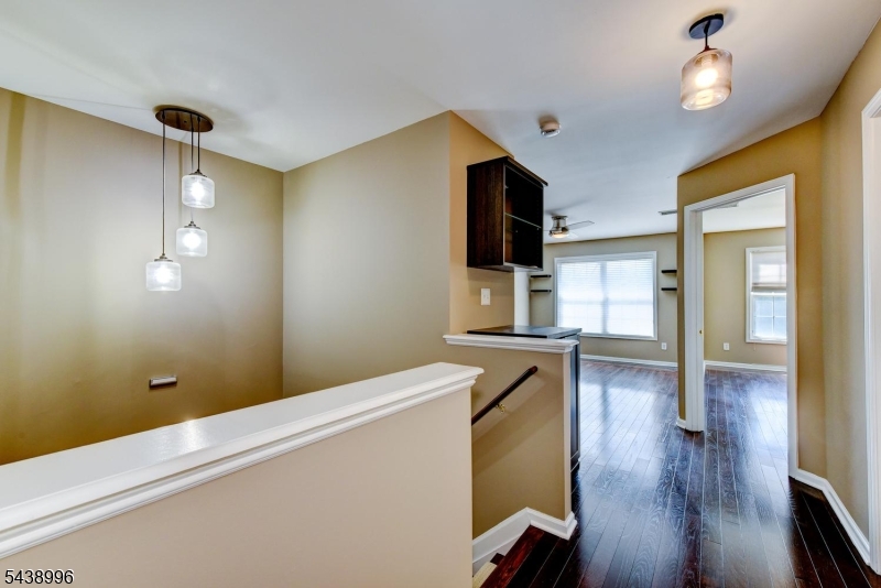 118 Barclay Drive Nutley NJ 07110