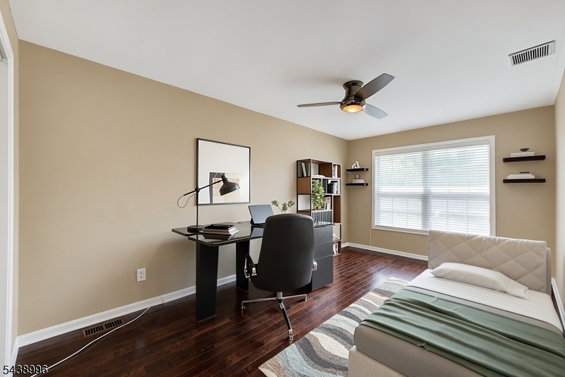 118 Barclay Drive Nutley NJ 07110