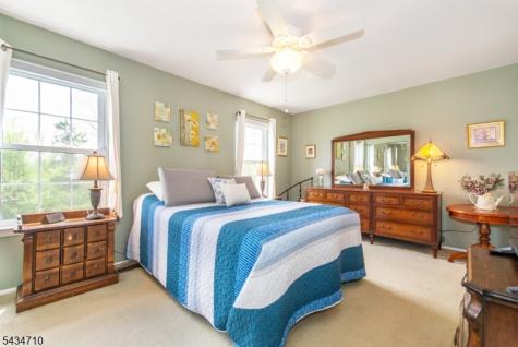 193 Gettysburg Way Lincoln Park NJ 07035