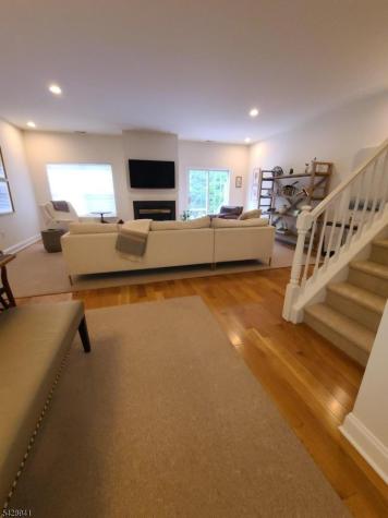 32 Allister Court Lincoln Park NJ 07035