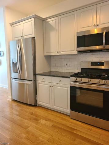 32 Allister Court Lincoln Park NJ 07035