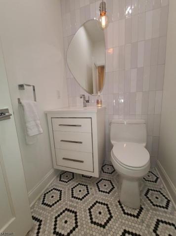 32 Allister Court Lincoln Park NJ 07035