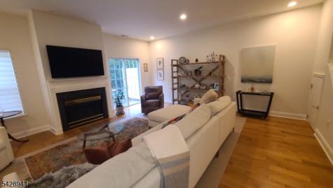 32 Allister Court Lincoln Park NJ 07035