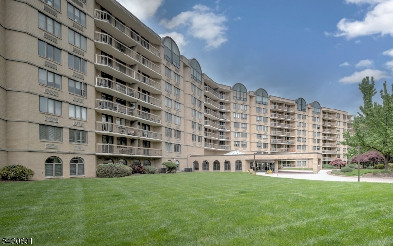 10 Smith Manor Boulevard West Orange NJ 07052