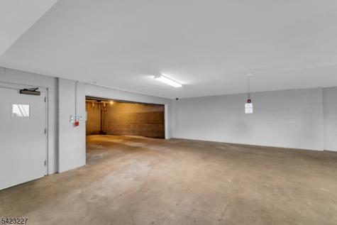8 Cove Lane North Bergen NJ 07047