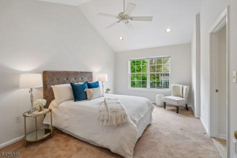 6 Dorchester Drive Bernards NJ 07920