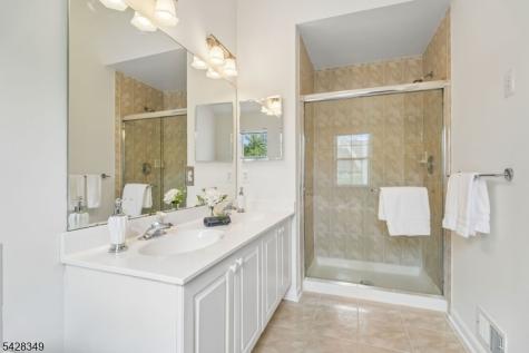 6 Dorchester Drive Bernards NJ 07920