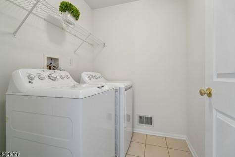 6 Dorchester Drive Bernards NJ 07920