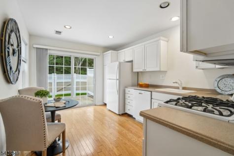 6 Dorchester Drive Bernards NJ 07920