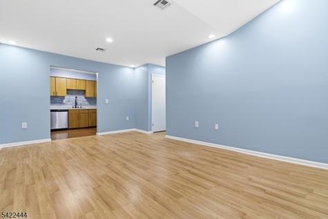 308 Passaic Avenue Harrison NJ 07029