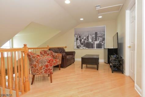 3 Skyview Drive North Haledon NJ 07508