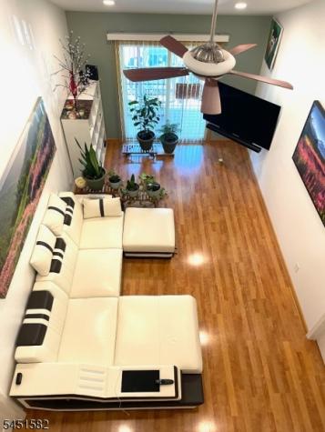 122 Cambridge Court Clifton NJ 07014