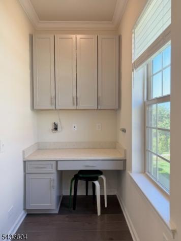25 Haralson Court Livingston NJ 07039