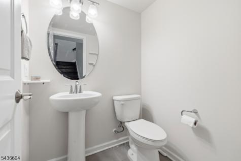 25 Haralson Court Livingston NJ 07039