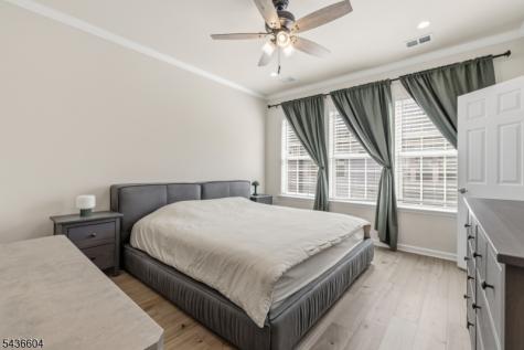 25 Haralson Court Livingston NJ 07039