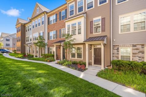 25 Haralson Court Livingston NJ 07039