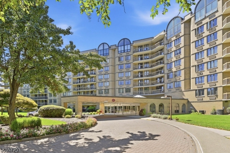 10 Smith Manor Boulevard West Orange NJ 07052