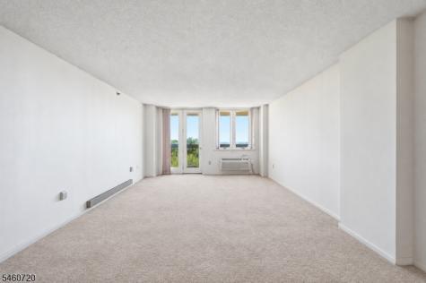 10 Smith Manor Boulevard West Orange NJ 07052