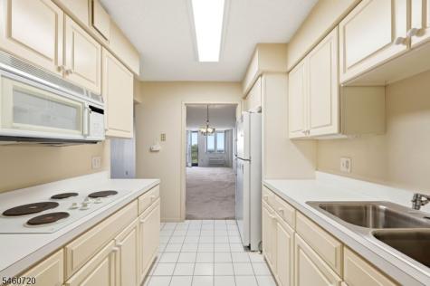 10 Smith Manor Boulevard West Orange NJ 07052