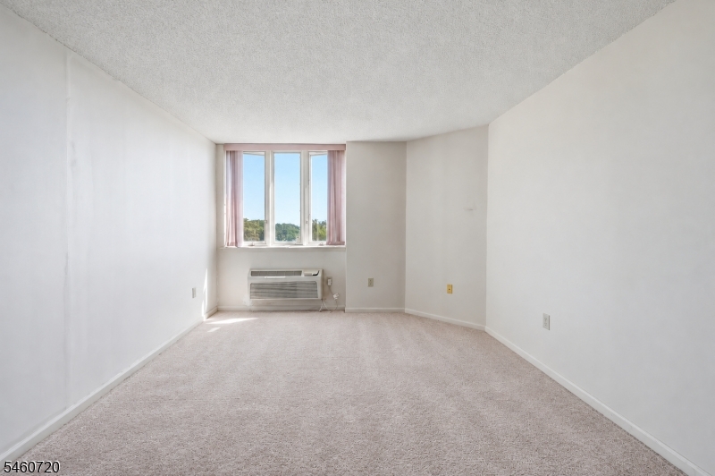 10 Smith Manor Boulevard West Orange NJ 07052