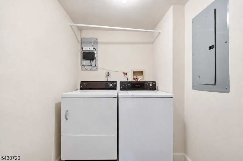 10 Smith Manor Boulevard West Orange NJ 07052