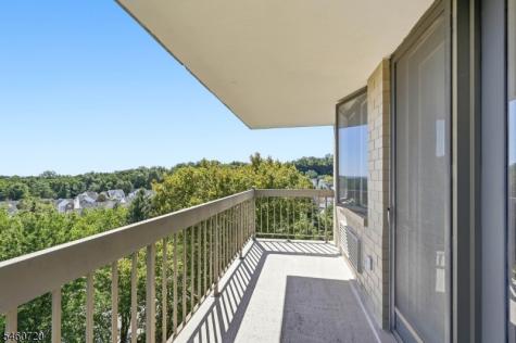 10 Smith Manor Boulevard West Orange NJ 07052