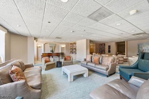 10 Smith Manor Boulevard West Orange NJ 07052