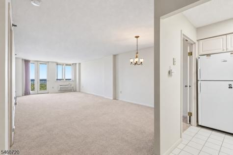 10 Smith Manor Boulevard West Orange NJ 07052
