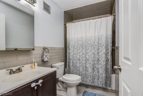 10 N Wood Avenue Linden NJ 07036