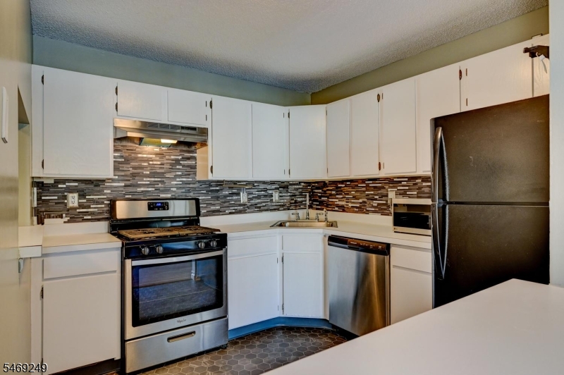 39 Lindsey Court Franklin NJ 08823