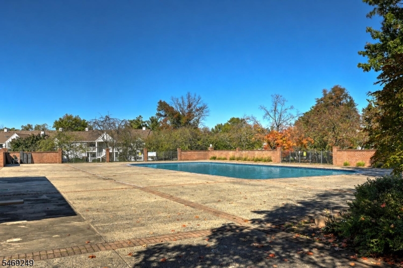 39 Lindsey Court Franklin NJ 08823