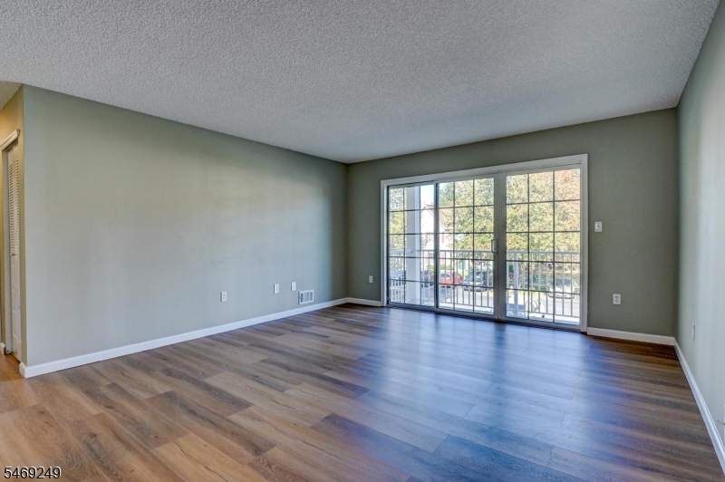 39 Lindsey Court Franklin NJ 08823
