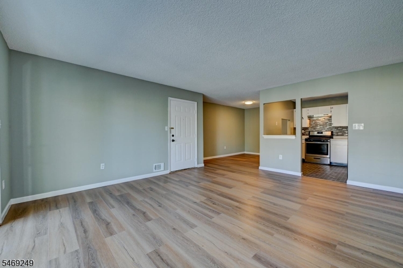39 Lindsey Court Franklin NJ 08823
