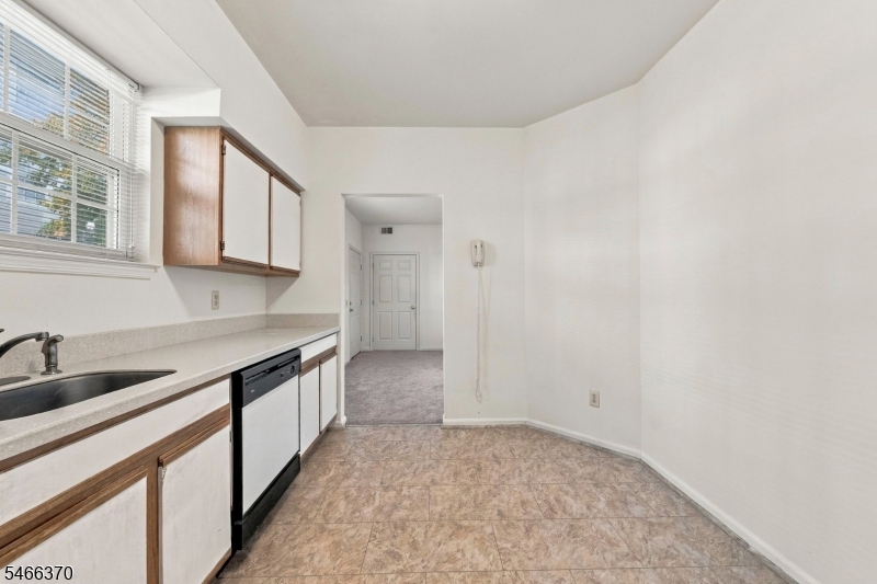 17 Springbrook Road East Montville NJ 07045