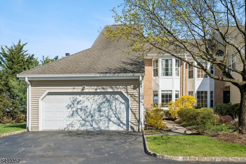 163 Dezenzo Lane West Orange NJ 07052