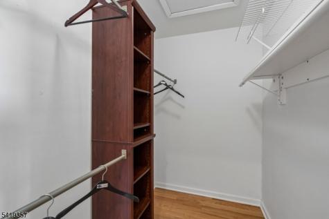 163 Dezenzo Lane West Orange NJ 07052