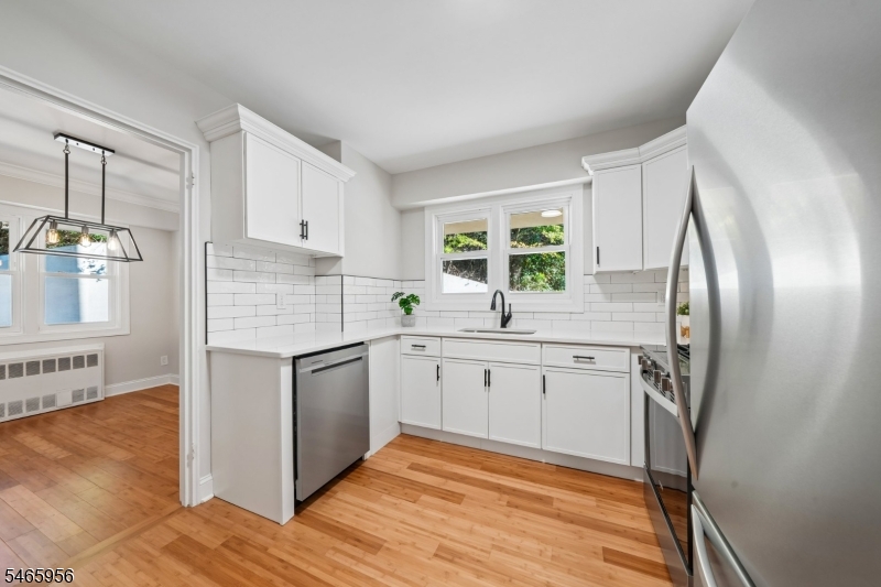 415 Claremont Avenue Montclair NJ 07042