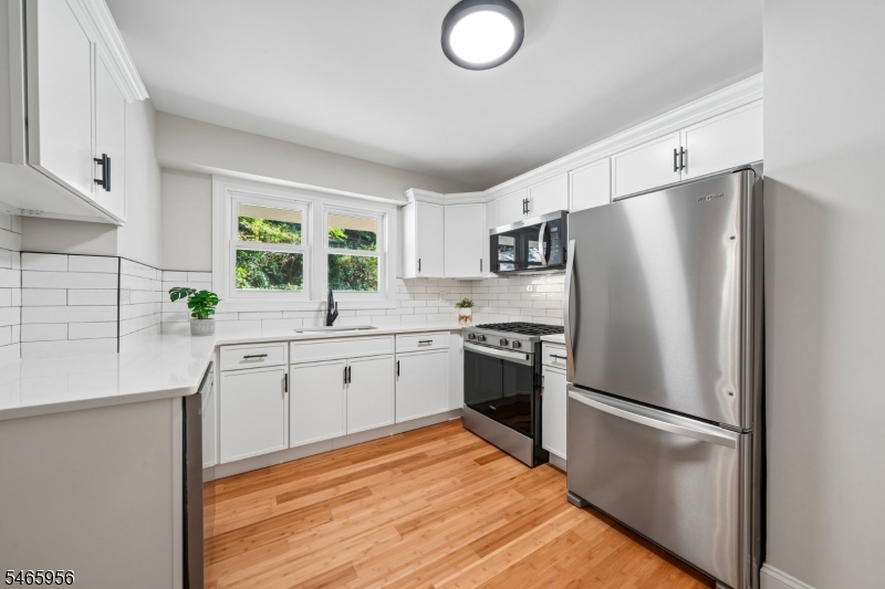 415 Claremont Avenue Montclair NJ 07042